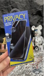 iPhone 16 Pro OG Glass Privacy Стъклен протектор - Image 3