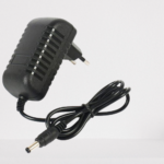 12V – 1A Букса 5,5×2,1 мм | 5,5х2,5 мм – покрива и двата стандарта - зарядно у-ство 220V